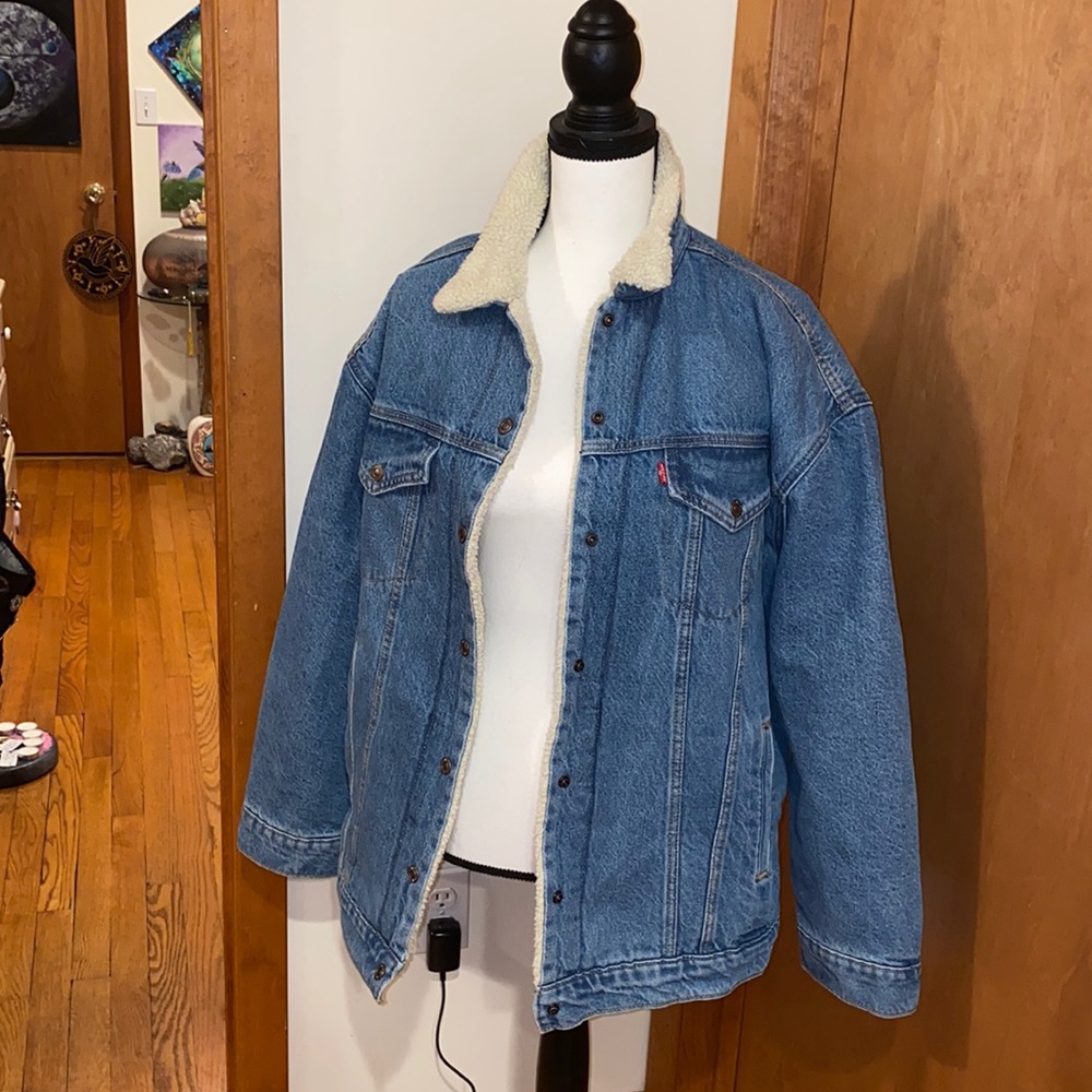 Men’s Levi’s baggy trucker jacket